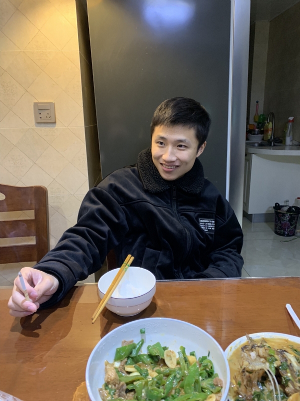 人间失格的第一张照片--衢州交友中心